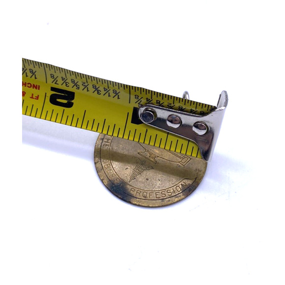 Nursing The Noblest Profession Medallion Gold Tone Metal Brass Vintage Medal - Picture 5 of 6